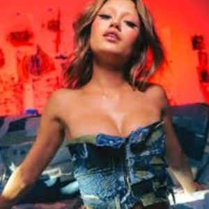 Meet your Posher, Bevis